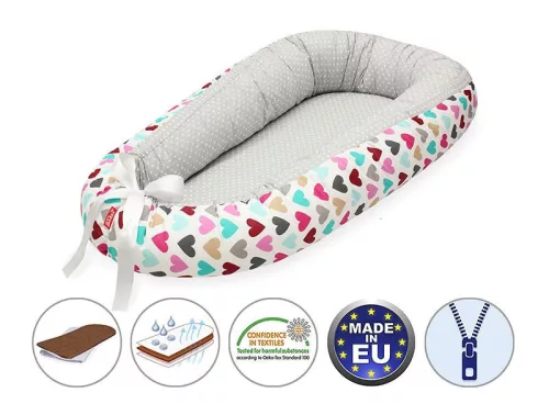 Scamp babafészek kókuszbetétes Colorful Grey Heart BF019